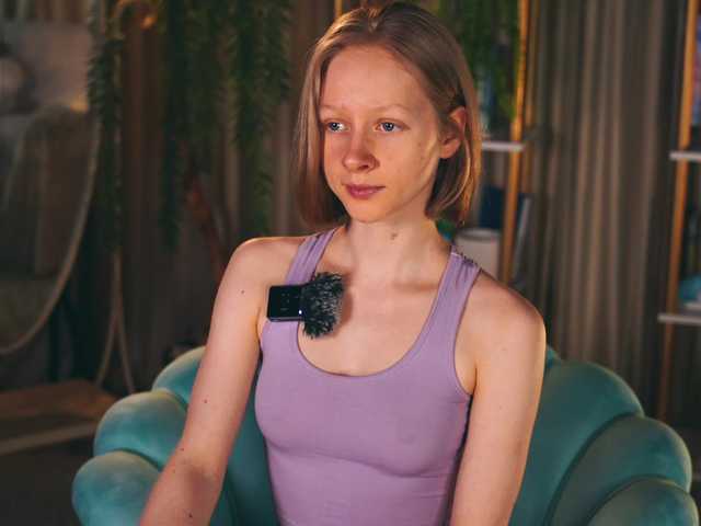 MiaVebes live cam on BongaCams