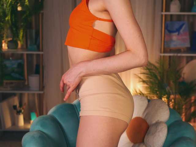 MiaVebes live cam on BongaCams