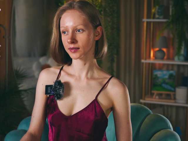 MiaVebes live cam on BongaCams