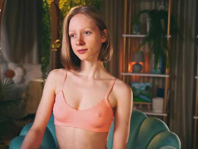 MiaVebes live cam on BongaCams