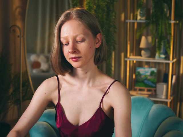 MiaVebes live cam on BongaCams