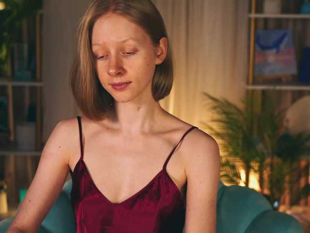MiaVebes live cam on BongaCams