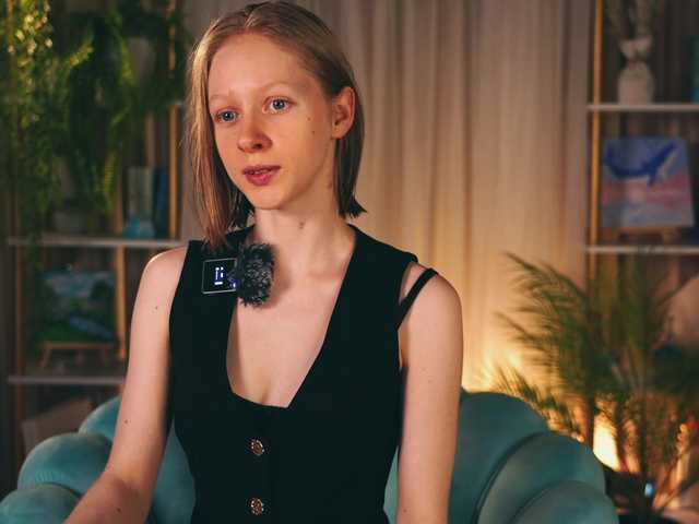 MiaVebes live cam on BongaCams