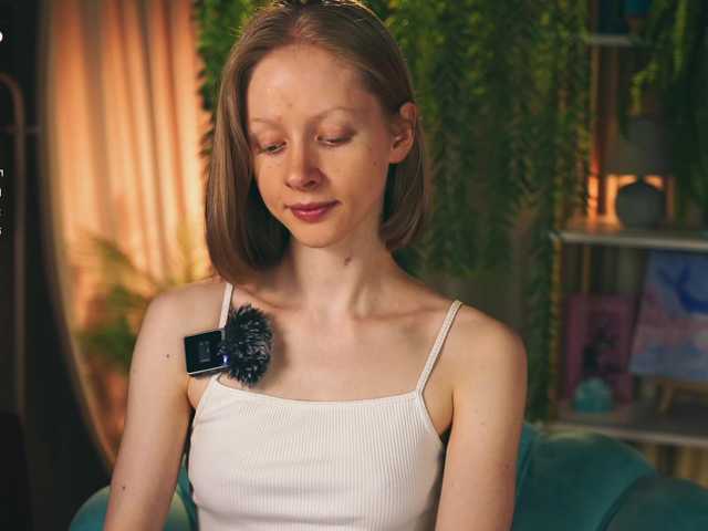 MiaVebes live cam on BongaCams