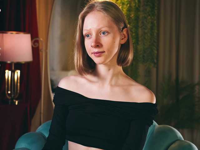 MiaVebes live cam on BongaCams