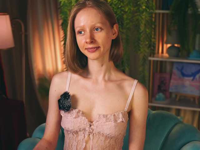 MiaVebes live webcam show