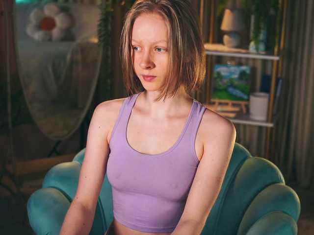 MiaVebes live cam on BongaCams