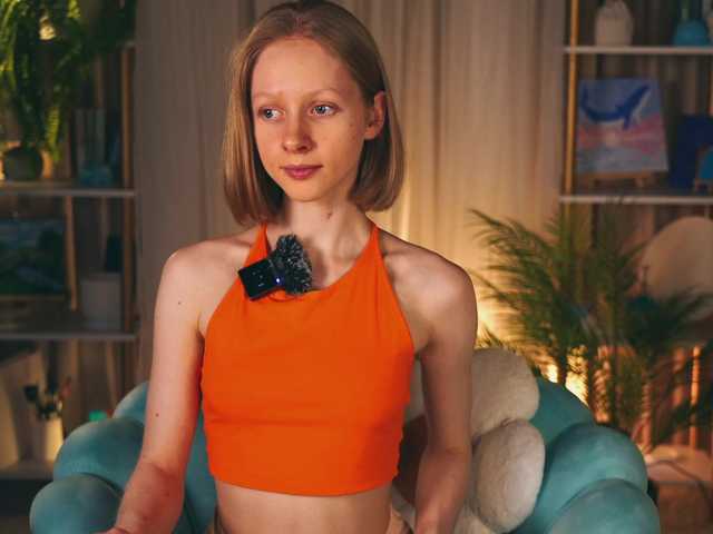 MiaVebes live cam on BongaCams