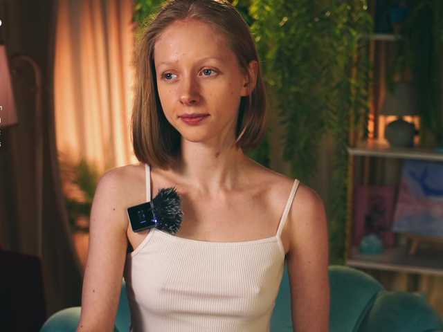 MiaVebes live cam on BongaCams