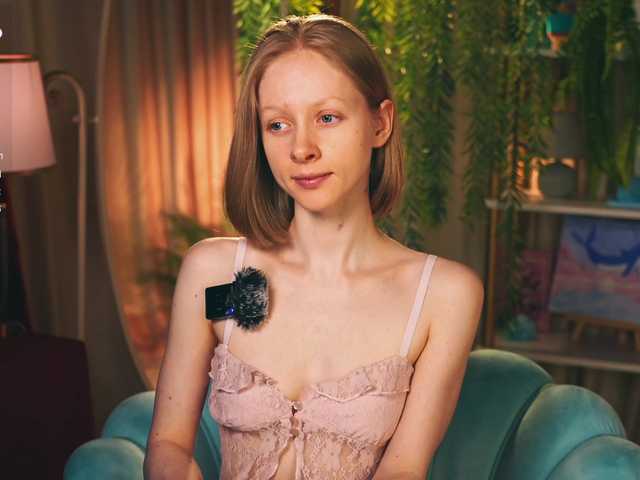 MiaVebes live cam on BongaCams