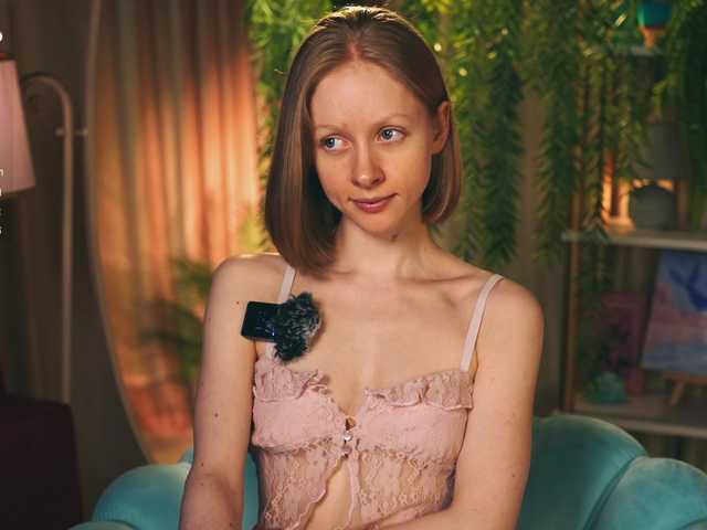 MiaVebes live cam on BongaCams