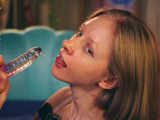 MiaVebes live cam on BongaCams