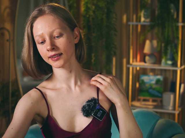 MiaVebes live cam on BongaCams
