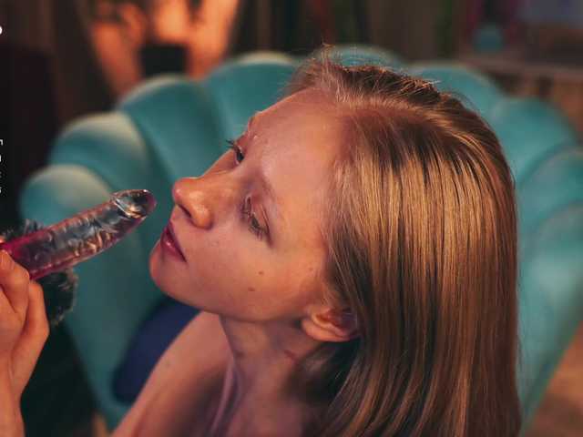 MiaVebes live cam on BongaCams