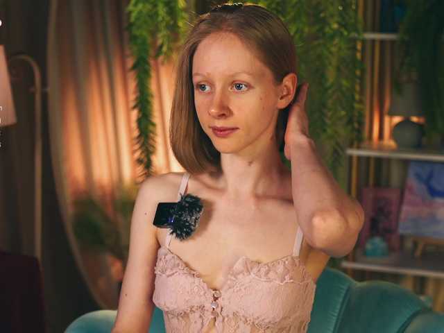 MiaVebes live cam on BongaCams