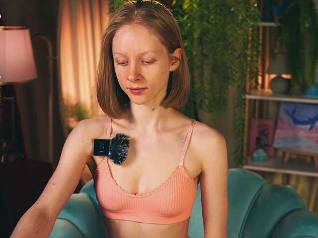 MiaVebes live cam on BongaCams
