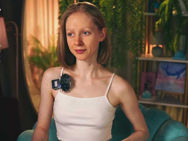 MiaVebes live cam on BongaCams