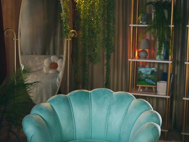 MiaVebes live cam on BongaCams