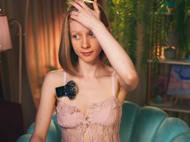 MiaVebes live cam on BongaCams
