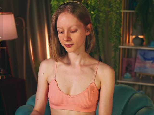 MiaVebes live cam on BongaCams