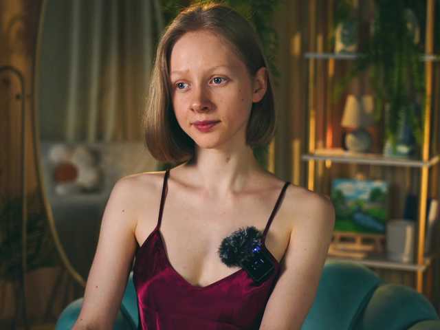 MiaVebes live cam on BongaCams