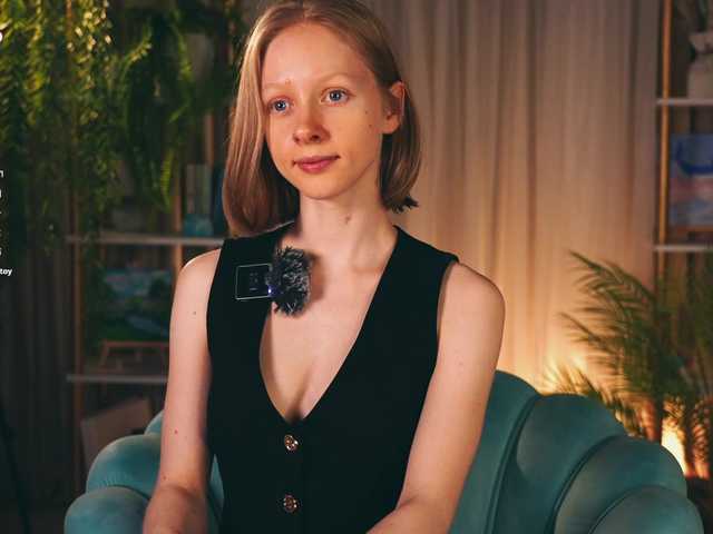 MiaVebes live cam on BongaCams