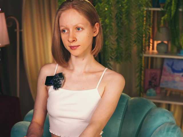 MiaVebes live cam on BongaCams