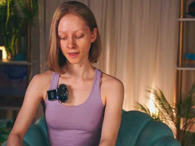MiaVebes live cam on BongaCams
