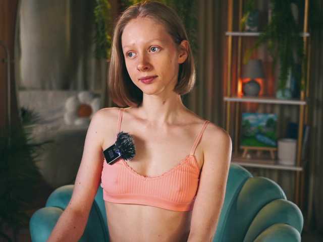 MiaVebes live cam on BongaCams