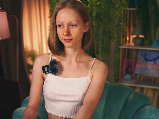MiaVebes live cam on BongaCams