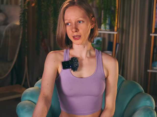 MiaVebes live cam on BongaCams