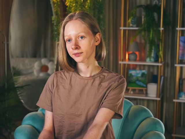 MiaVebes live cam on BongaCams