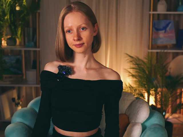 MiaVebes live cam on BongaCams