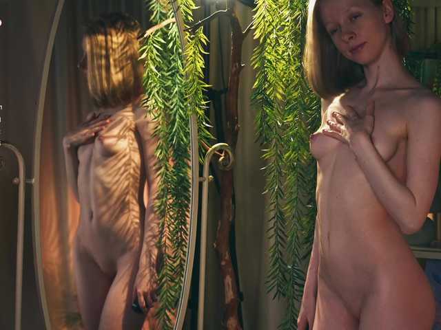 MiaVebes live cam on BongaCams