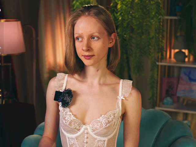 MiaVebes live cam on BongaCams