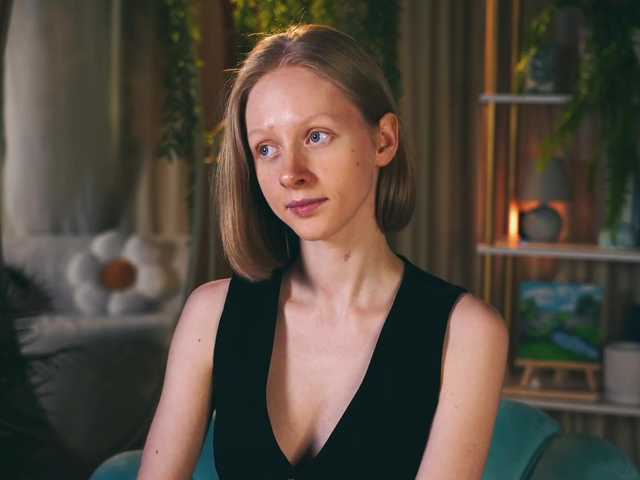 MiaVebes live cam on BongaCams