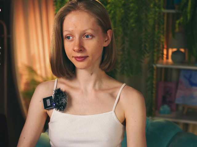 MiaVebes live cam on BongaCams