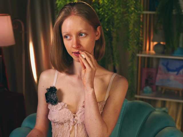 MiaVebes live cam on BongaCams
