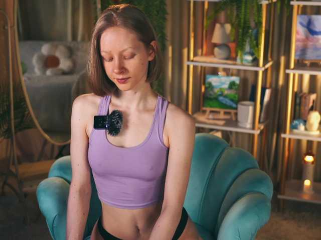 MiaVebes live cam on BongaCams
