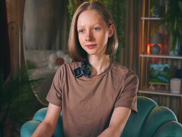 MiaVebes live cam on BongaCams