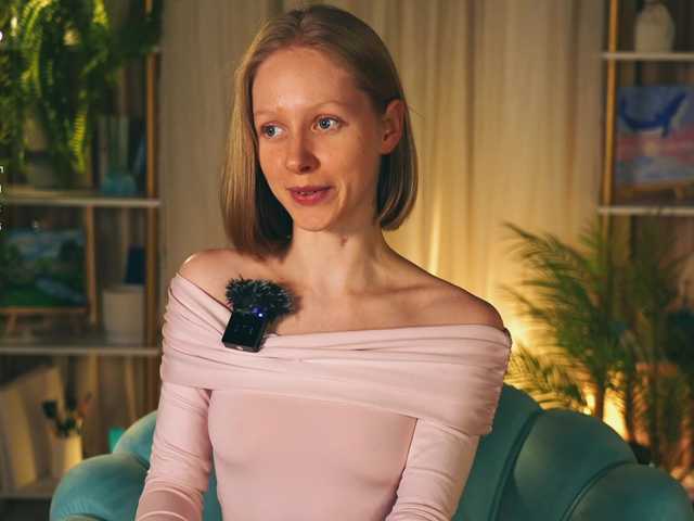 MiaVebes live cam on BongaCams