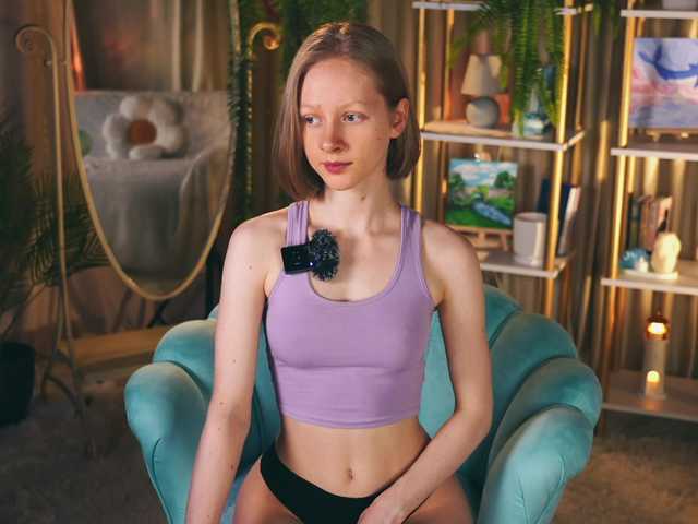 MiaVebes live cam on BongaCams