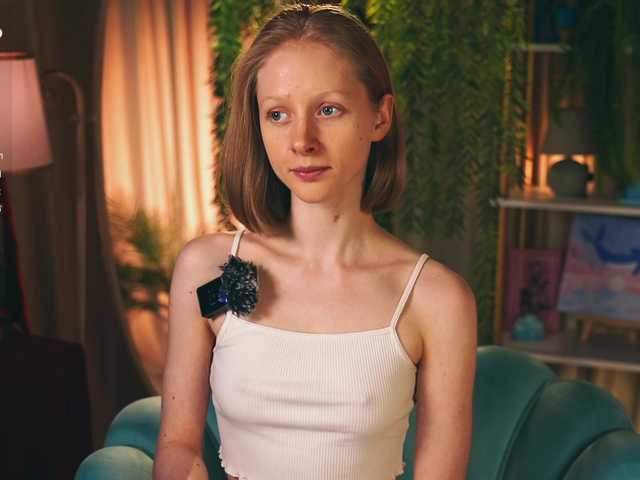 MiaVebes live cam on BongaCams
