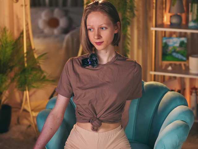  MiaVebes chat room