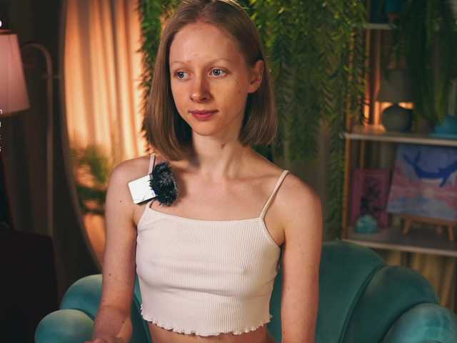 MiaVebes live cam on BongaCams