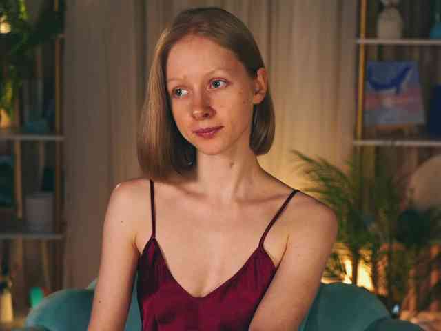 MiaVebes Sex Cam Show