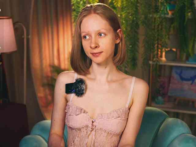 MiaVebes Sex Cam Show