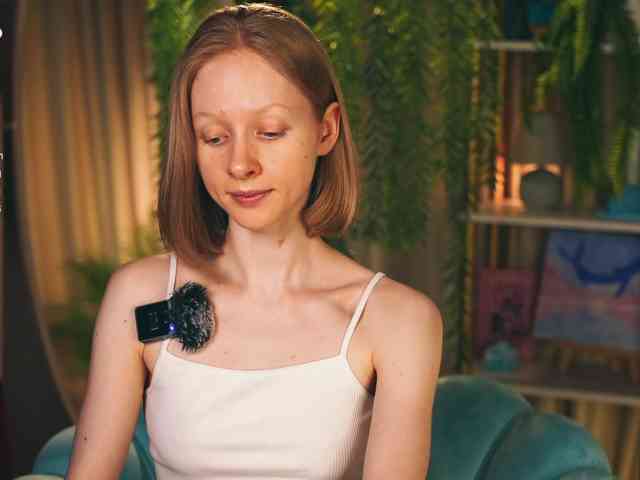 MiaVebes Sex Cam Show