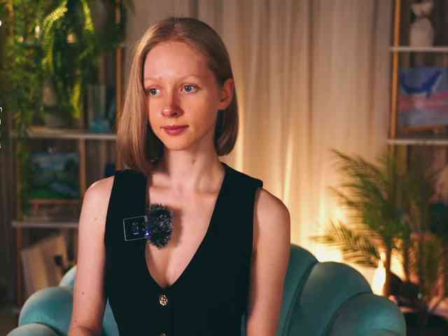 MiaVebes Sex Cam Show