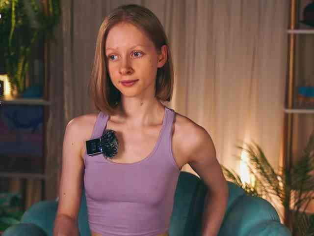 MiaVebes Sex Cam Show
